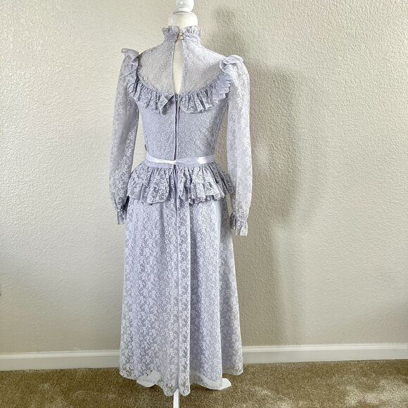 Vintage 70s Long Light Purple Lilac Ruffled Lace Maxi Dress Creations by Aria - Picture 4 of 16